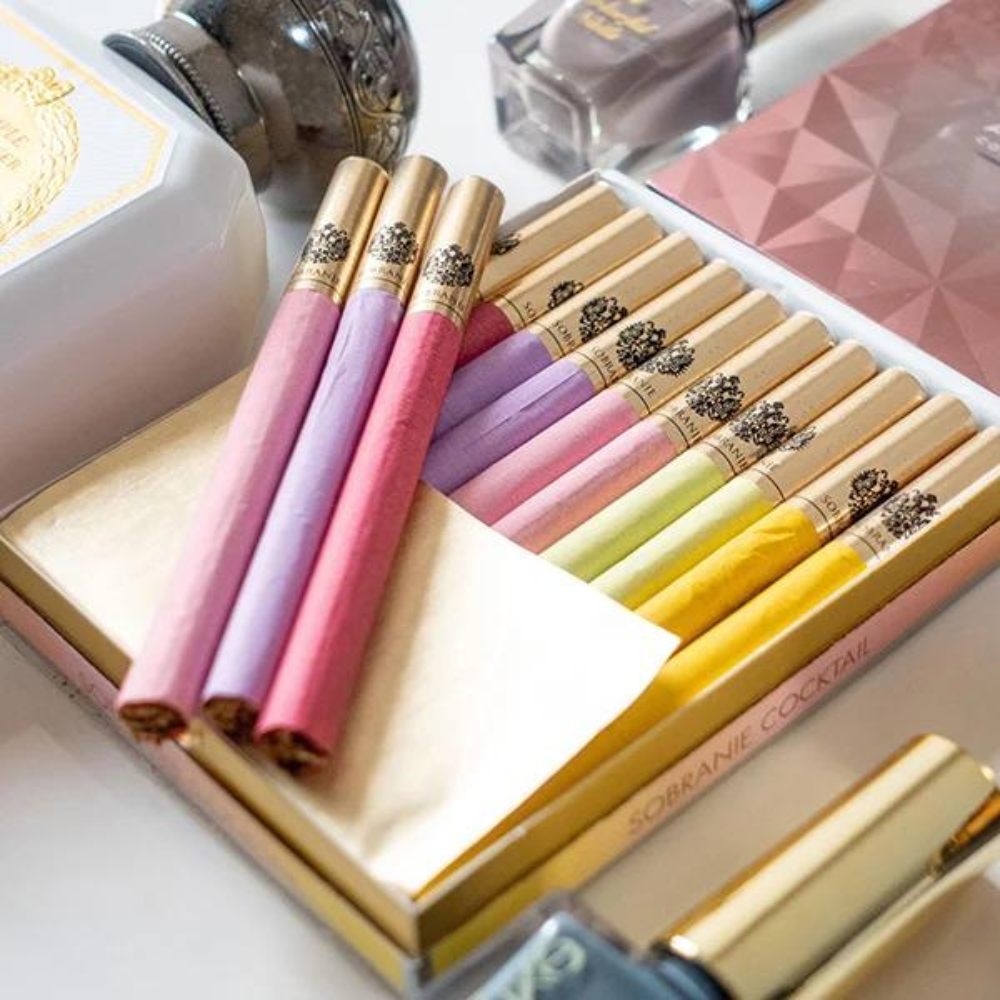 映えるタバコ　ソブラニーの画像